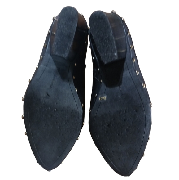 BCBGeneration Black Studded Bootie Ankle Boot Women's Size 9 - Picture 9 of 14